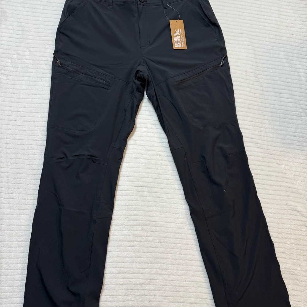 Eddie Bauer Men's Black Cargo Pants